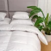 Kołdra 220x240 zimowa naturalna puchowa MATERACOWA PRESTIGE kremowa