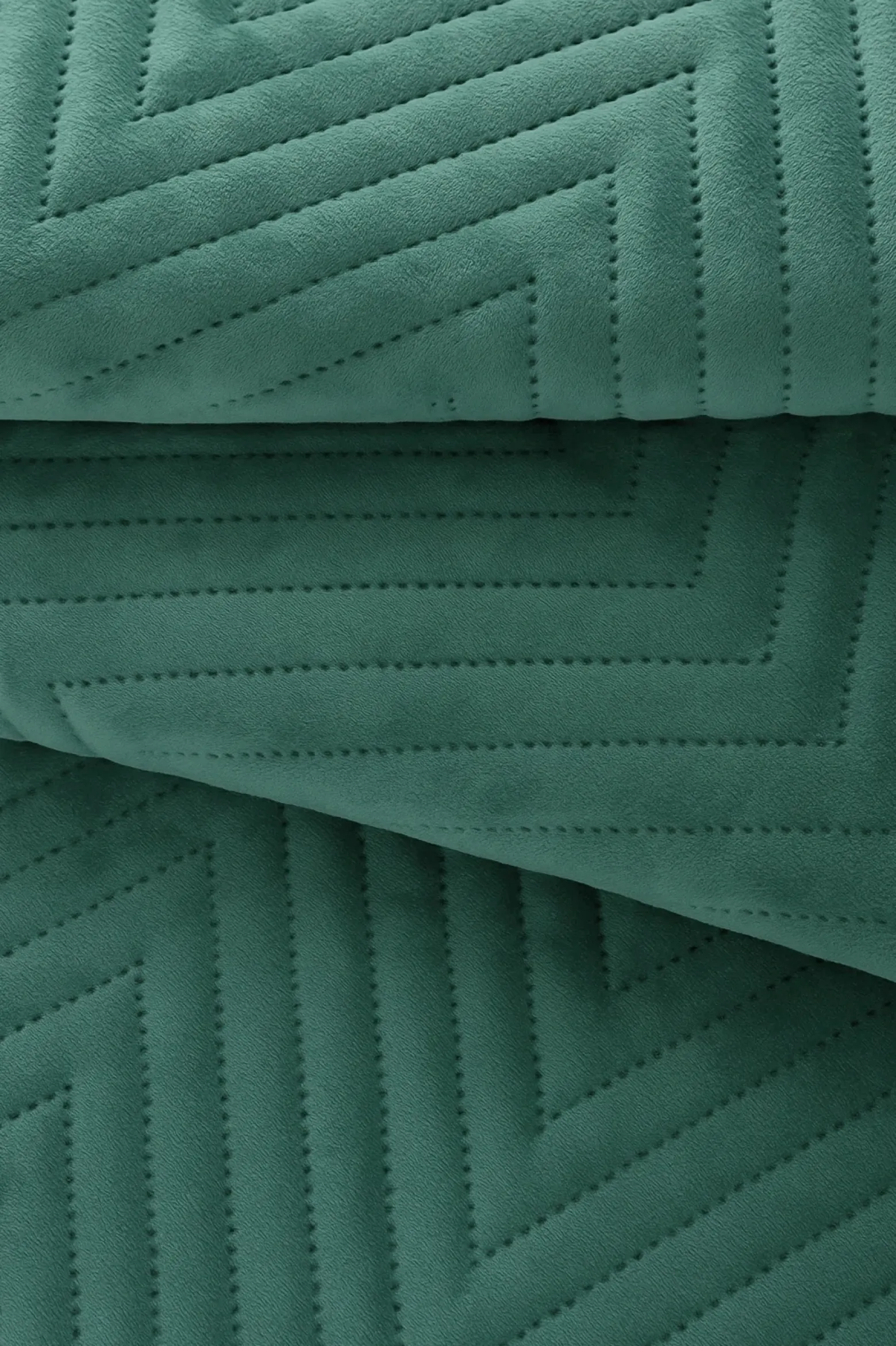Narzuta dekoracyjna welurowa w jodełkę CHEVRON VELVET 220x240 butelkowa zielona