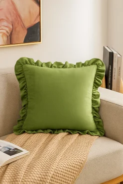 Poszewka welurowa z falbanką na poduszkę dekoracyjna 40x40 khaki