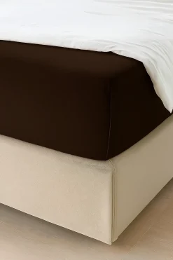 Prześcieradło bez gumki z mikrofibry tradycyjne ciemne brązowe 160x210